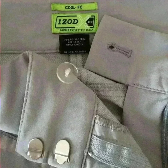 Izod golf capris with reflector pockets - Picture 2 of 7